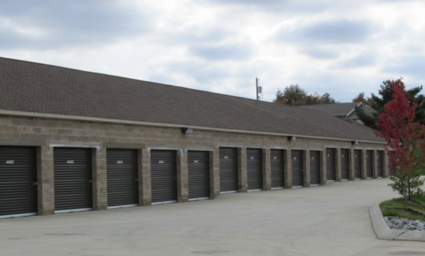Self Storage Units & Uncovered Boat/Vehicle Parking in Clarksville, TN